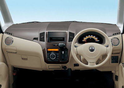 Mazda Flairwagon Si Mungil Yang Menawarkan Kenyamanan Lebih [ www.BlogApaAja.com ]