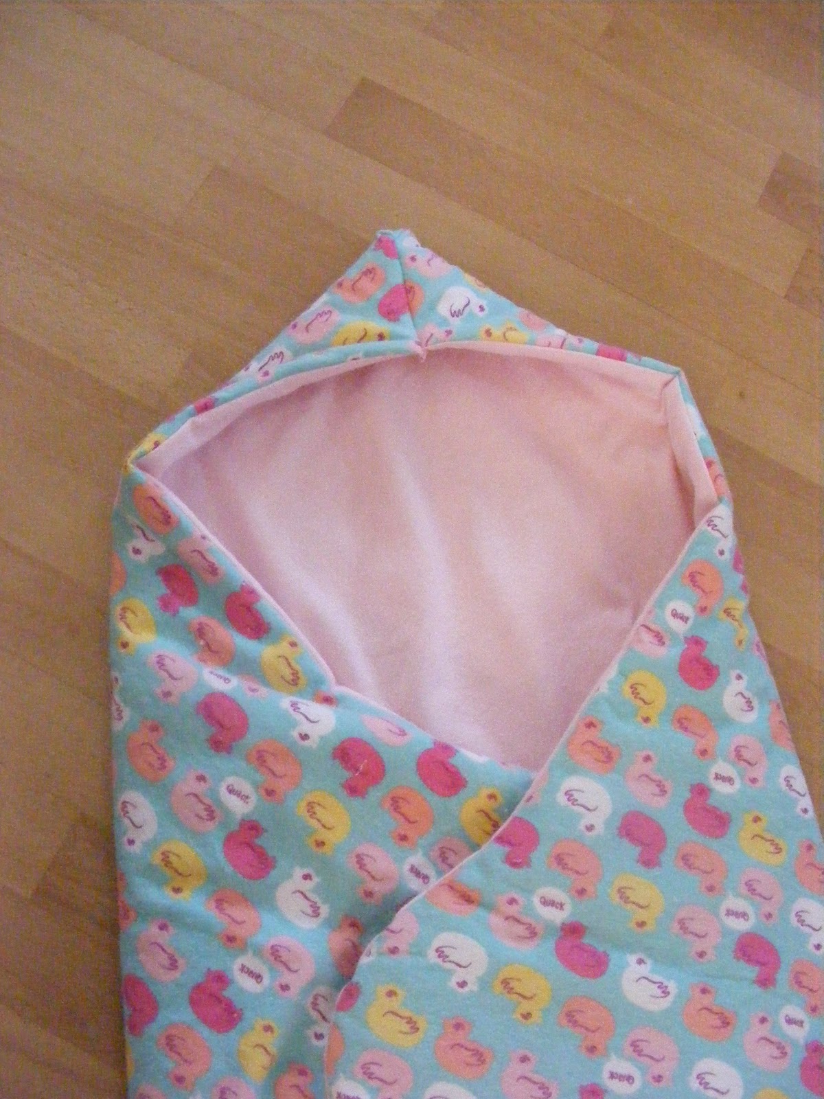 New Baby Pink Polka Dot Wrap For Car Seat Travel Wrap Car Seat Blanket Wrap 