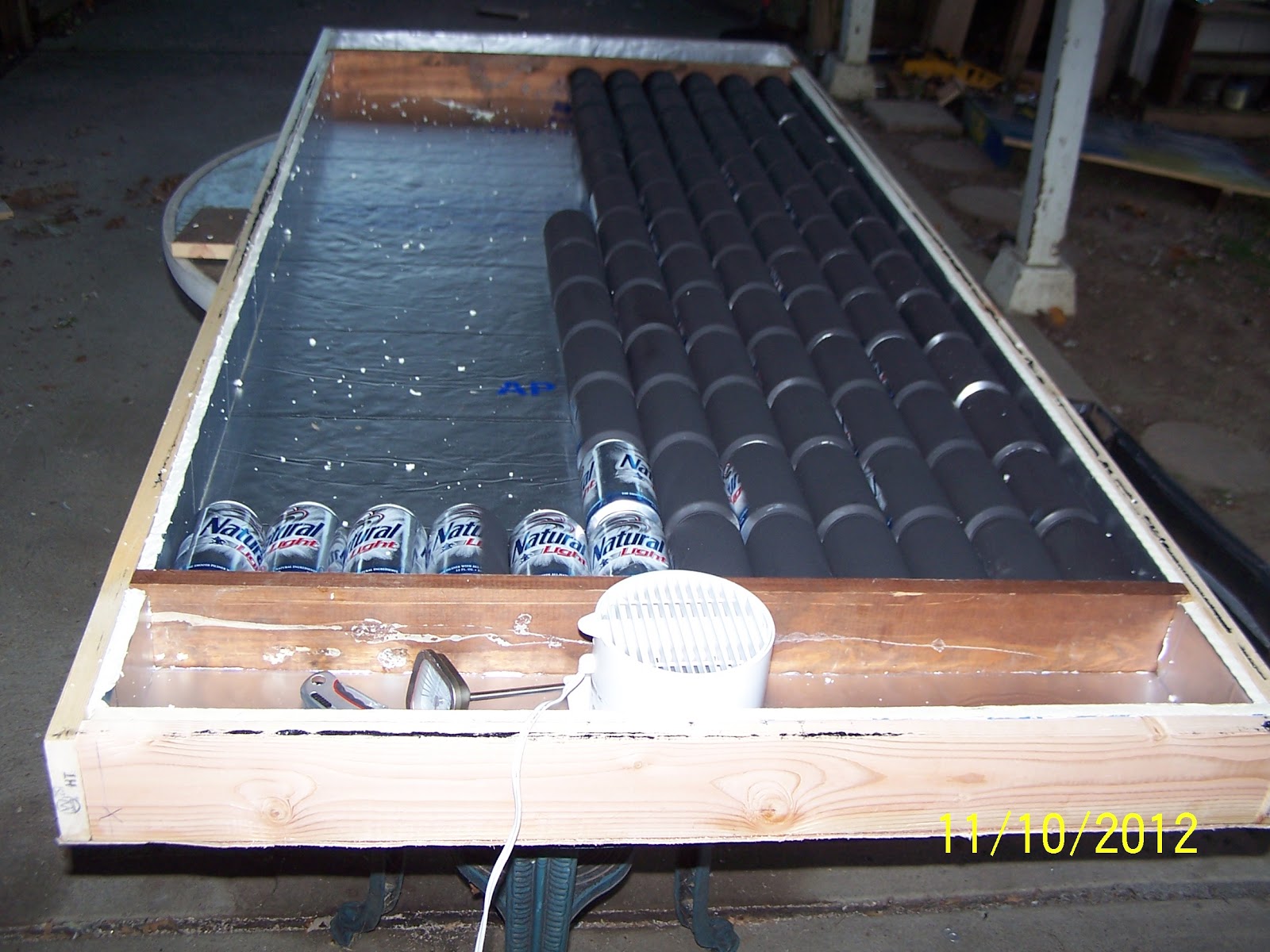 FRUGAL COLUMBUS MOM SOLAR CAN HEATER