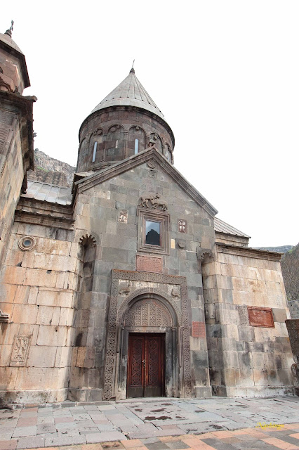 Una semana en Armenia - Blogs de Armenia - 12-05-15 Geghard, Garni, Echmiadzin, Zvartnorts. (7)