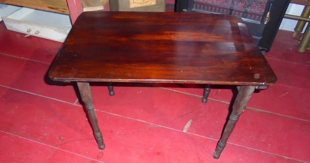 Log Cabin Antiques & Gifts Child's folding table Paris Mfg.