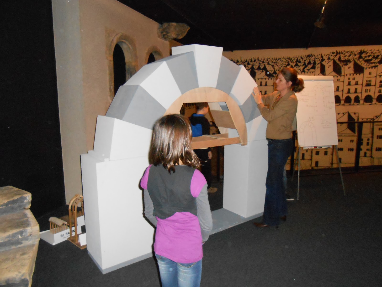 La classe de CM1 2 Au musée art roman et art gothique