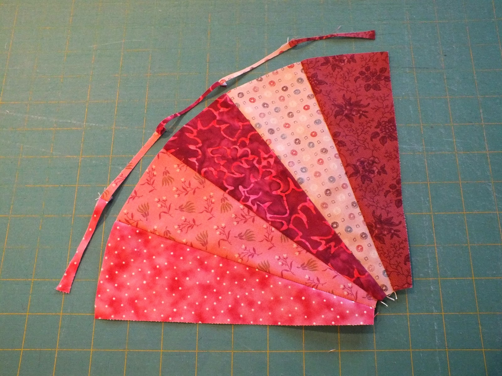 straythreads Curved Piecing tutorial