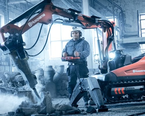 THOUGHTS ON ARCHITECTURE AND URBANISM: Robots for demolitions