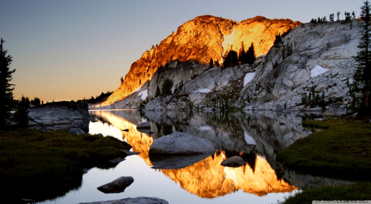 Earth Mountain HD desktop wallpaper High Definition Mobile Earth Mountain HD desktop wallpaper High Definition Mobile