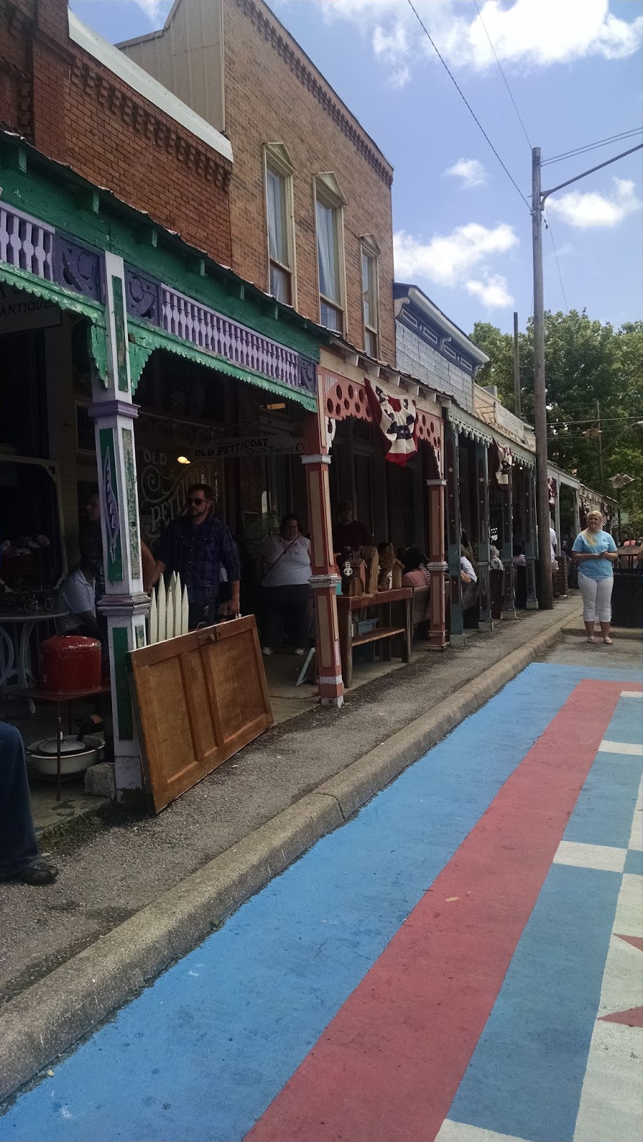 In My Painted Garden R C COLA & MOON PIE FESTIVAL BELL BUCKLE TENNESSEE