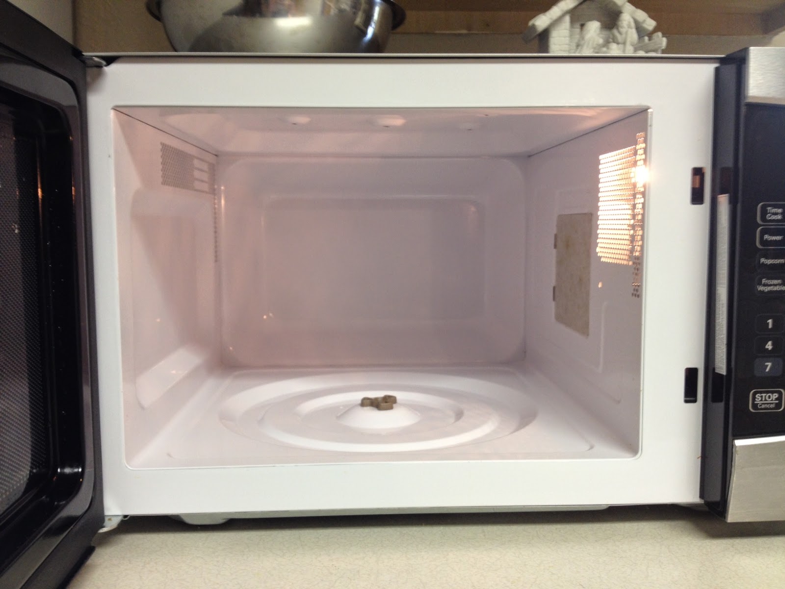 How To Clean Your Microwave in 5 Minutes Lou Lou Girls