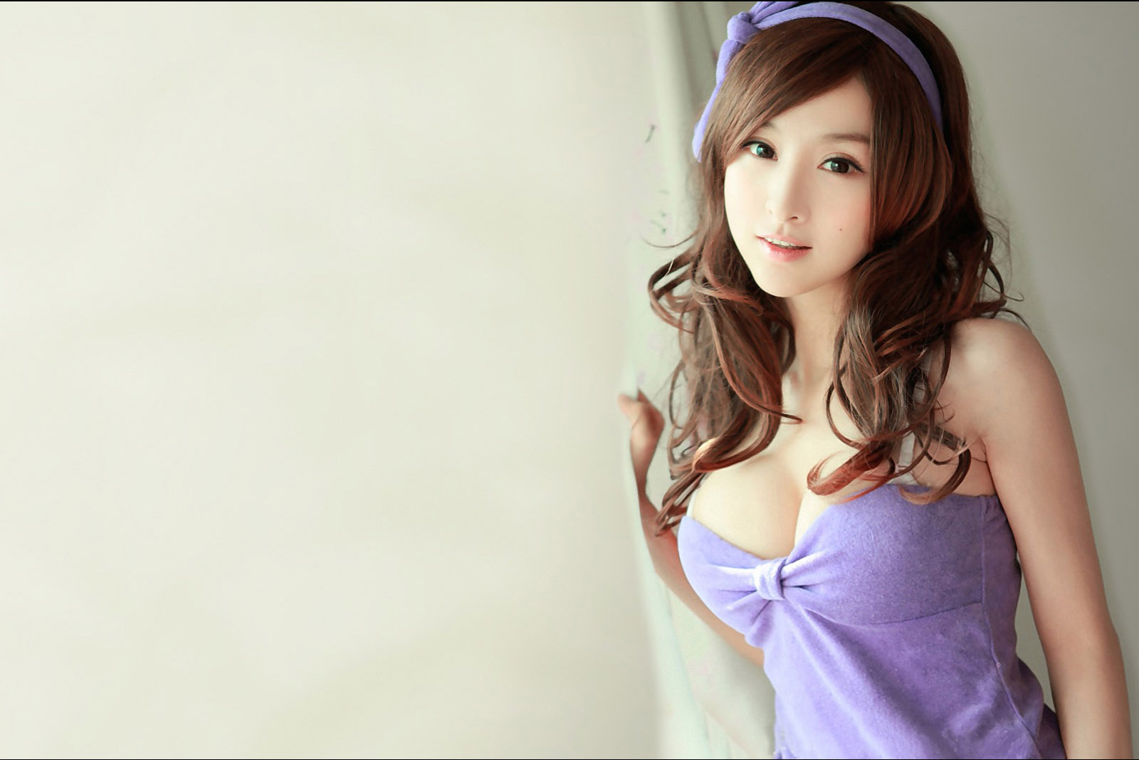 http://3.bp.blogspot.com/-1NaghBfa16Y/T0cFGCA5XGI/AAAAAAAABVU/0EX_vx5qYMM/s1600/cute+girls+wallpaper+desktop+wallpapers.jpg