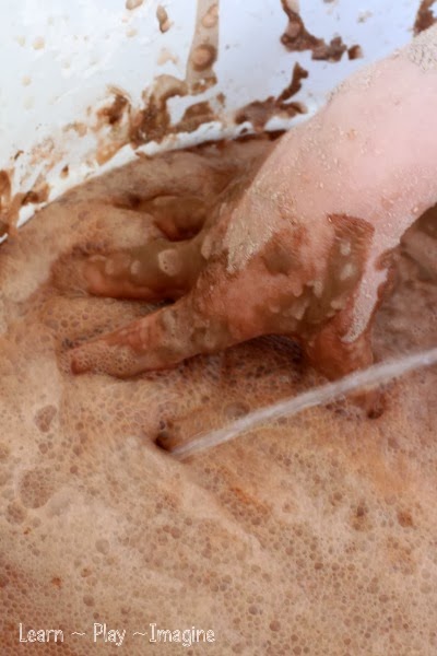 Erupting chocolate Oobleck - how cool is this?