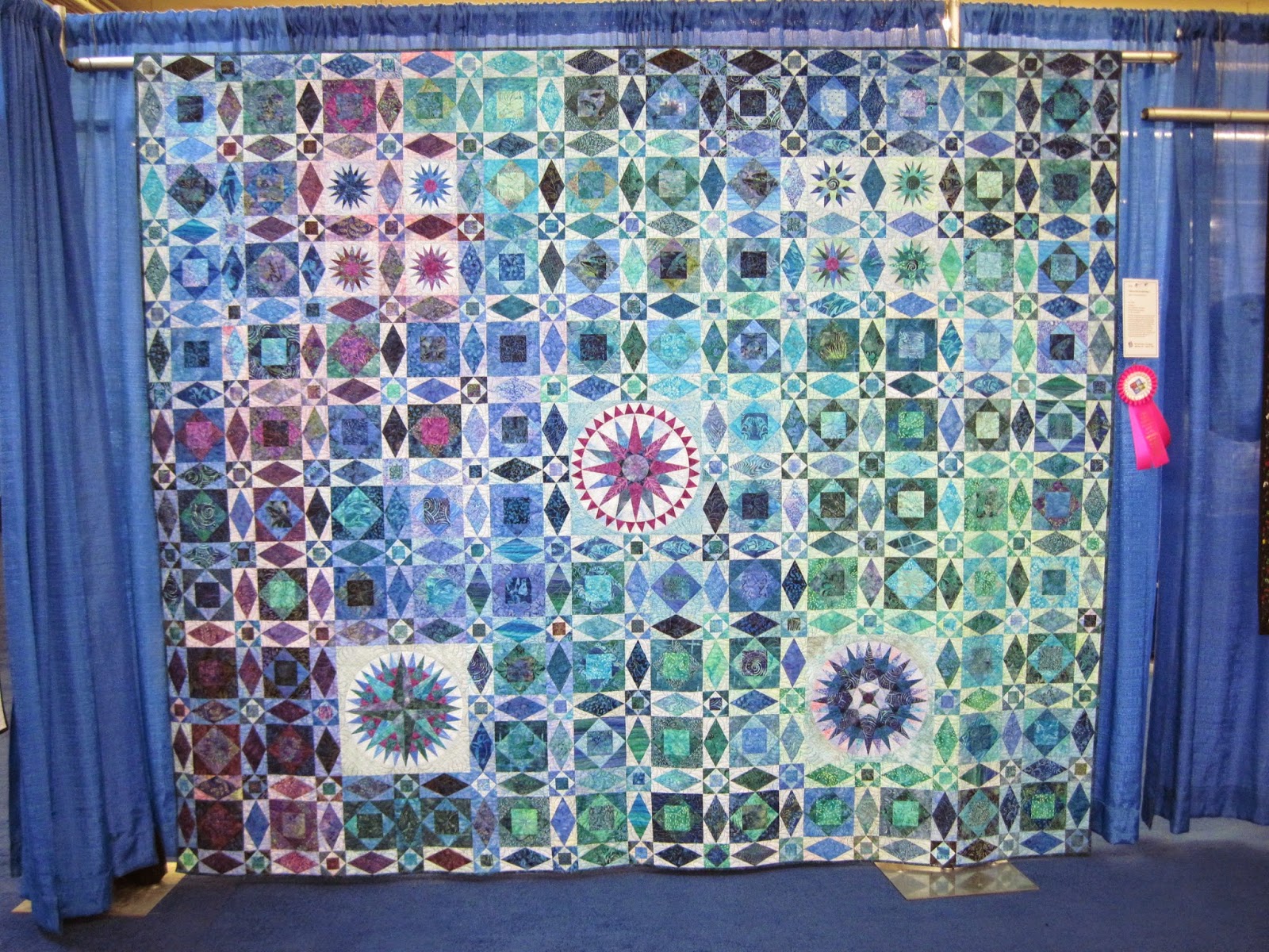 PugMom Quilts! A Visit to the Machine Quilting Expo