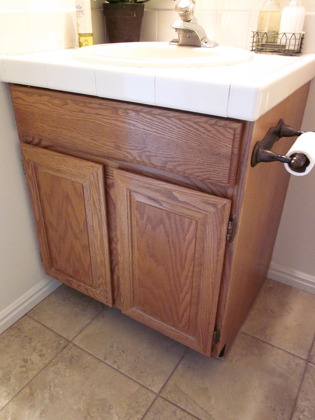 Small Main Floor Bathroom Ideas BEST HOME DESIGN IDEAS