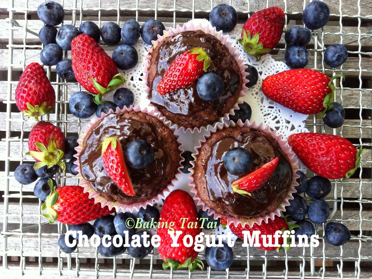 Baking Taitai 烘焙太太 Easy 30 minutes Chocolate Yogurt Muffin 简易酸奶巧克力玛芬（中英食谱）