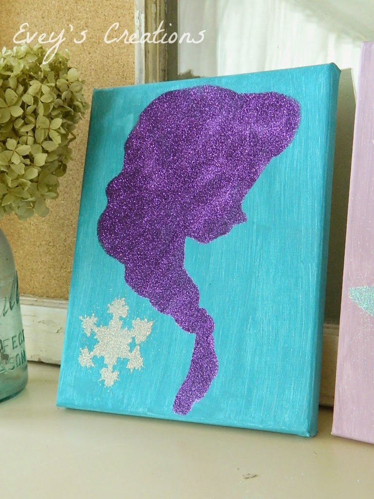 Evey's Creations DIY Frozen Glitter Artwork Tutorial