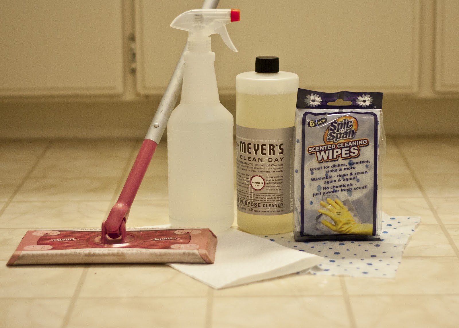 Chamomile and Honey DIY Swiffer Wet Wipes