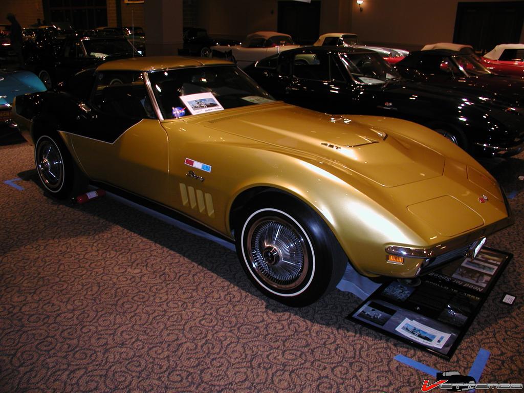 Apollo 12 Corvettes karznshit apollo 12 crew matching corvettes Apollo 12 Corvettes karznshit apollo 12 crew matching corvettes