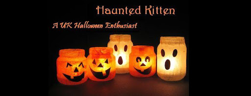 HauntedKitten: A UK Halloween Enthusiast!