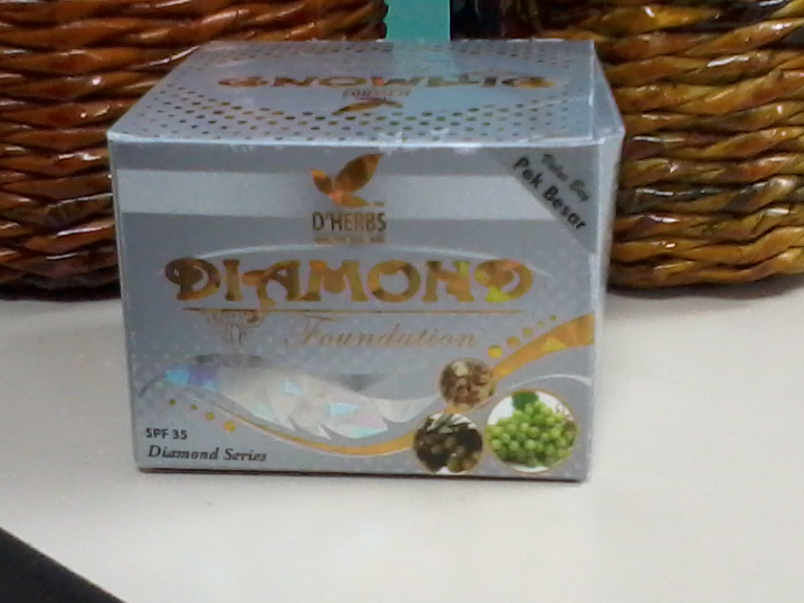 DIARI HIDUP IBU Produk D'Herbs Untuk Kecantikan dan Kesihatan