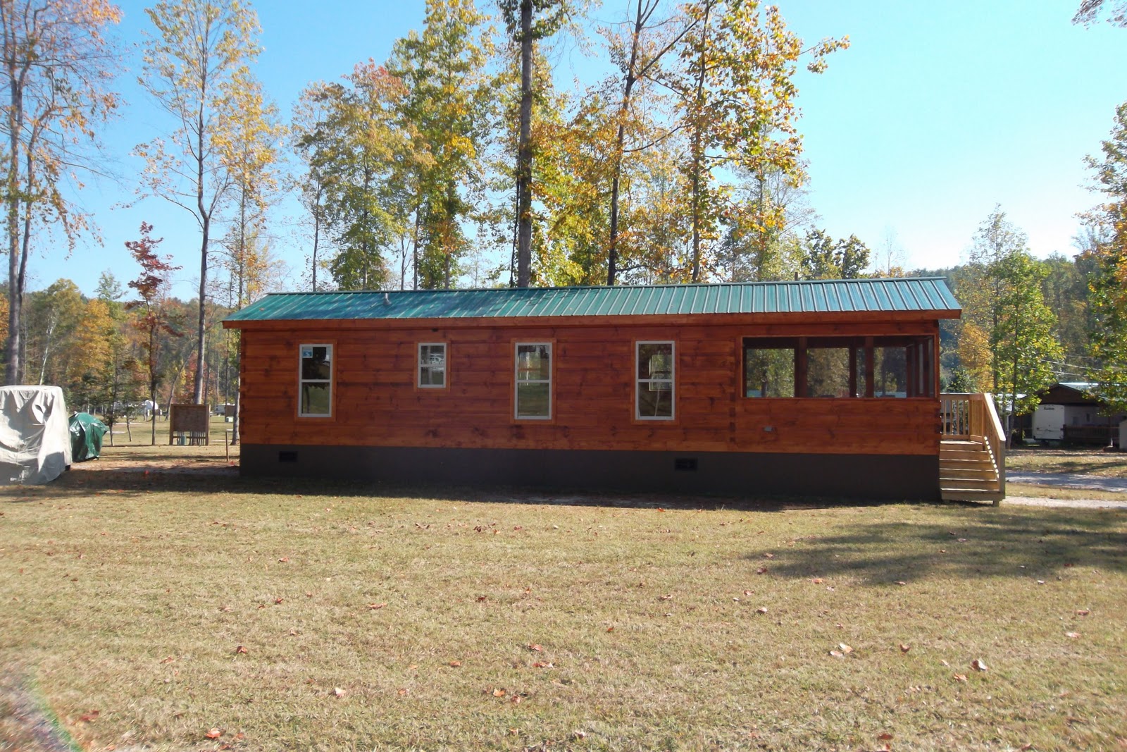 Log Cabin Stain Highlight Cinnamon by Rymar Green River Cabins