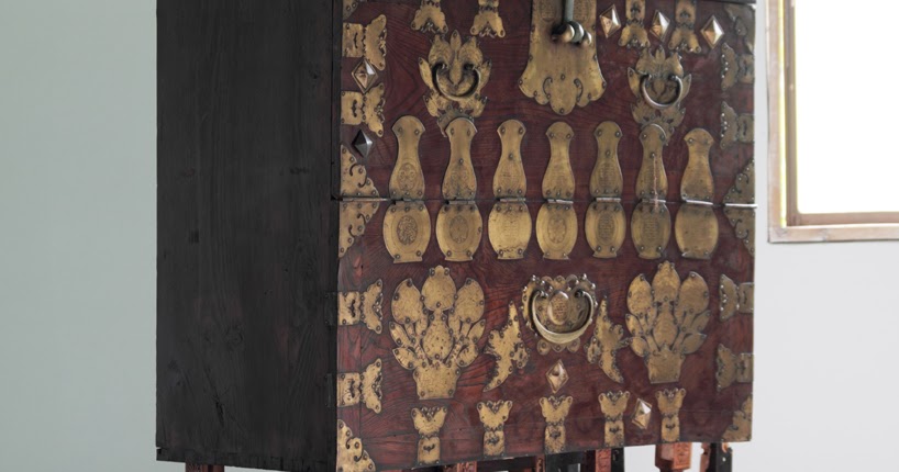 The Style Examiner: Hybrid Korean Furniture Design by Maezm