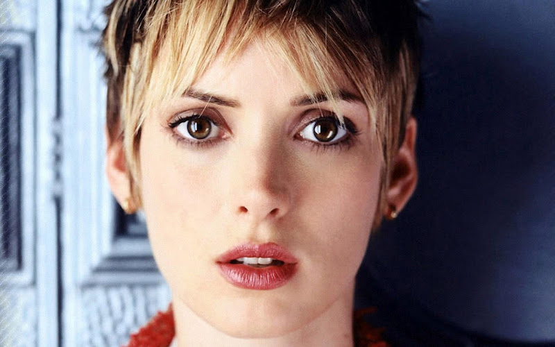 10 Wonderful Winona Ryder Hairstyle Pictures