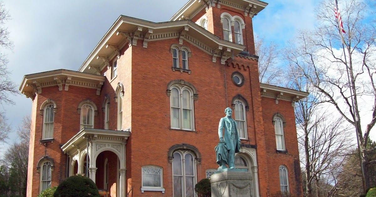 The Picturesque Style Italianate Architecture 'Walnut Grove' the