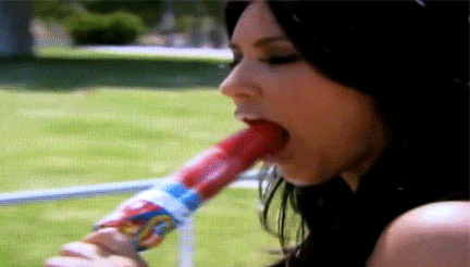 Hot Babes 4 All: Hot Girls Eating Ice Cream (30 pics + 2 GIFS)