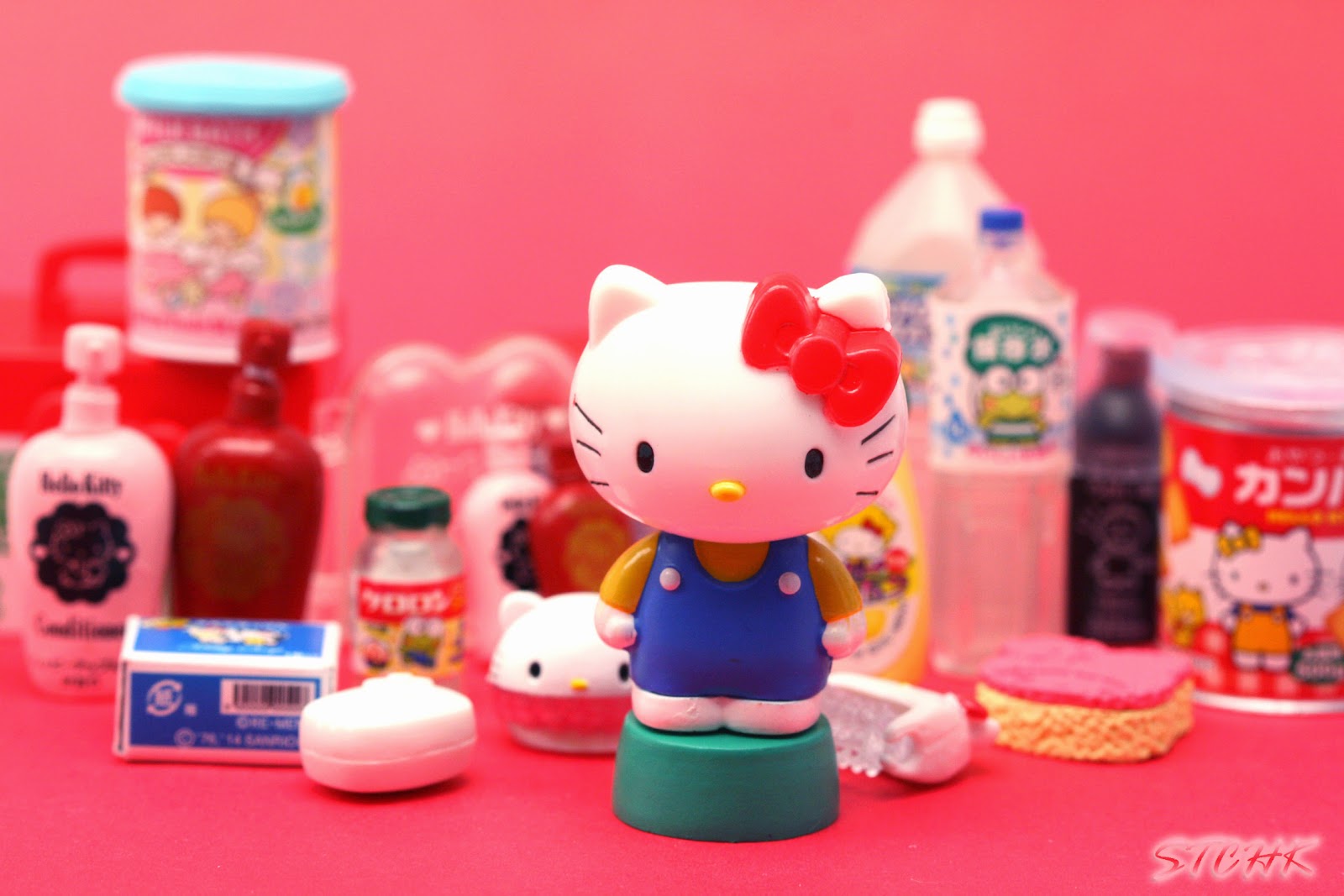 Rement Gallery Rement Sanrio HELLO KITTY Drug Stores 「みんなのドラッグストア