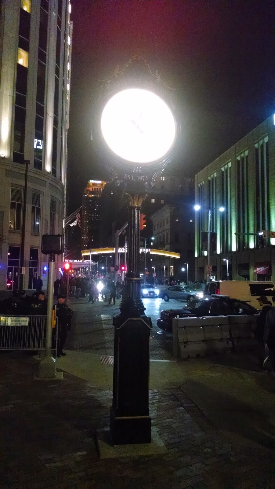 365 Days In Cleveland Dazzle The District The Last Piece That Went Up Was Definitely Most Controversial And Talked About Outdoor Decoration Probably In Cleveland History It S Ge Chandelier