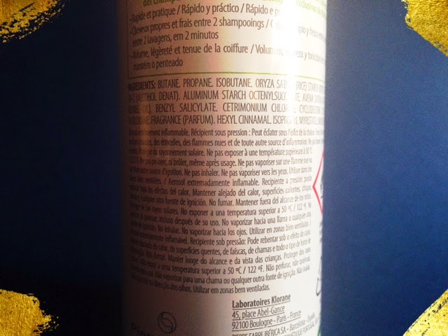 La reconstitución de los cabello de la novedad