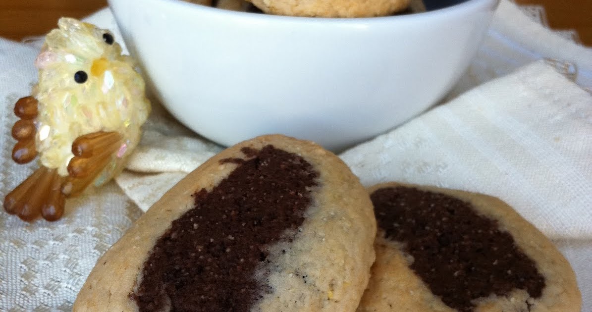 KELEBEK KELEBEK KAKAOLU İRMİKLİ KURABİYE