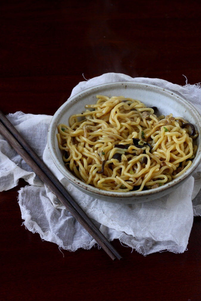 Mango & Tomato What To Do With Leftover Ramen Noodles Ramen Noodles