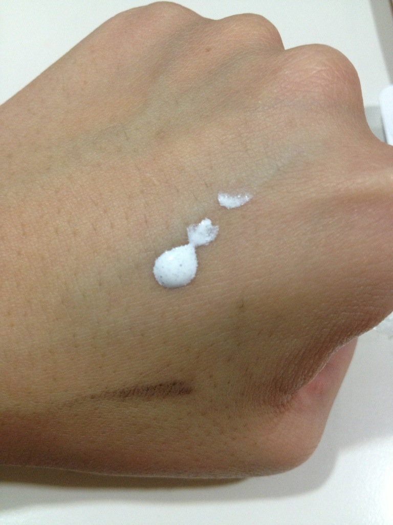 10 reasons you are waking up with puffy eyes everyday!