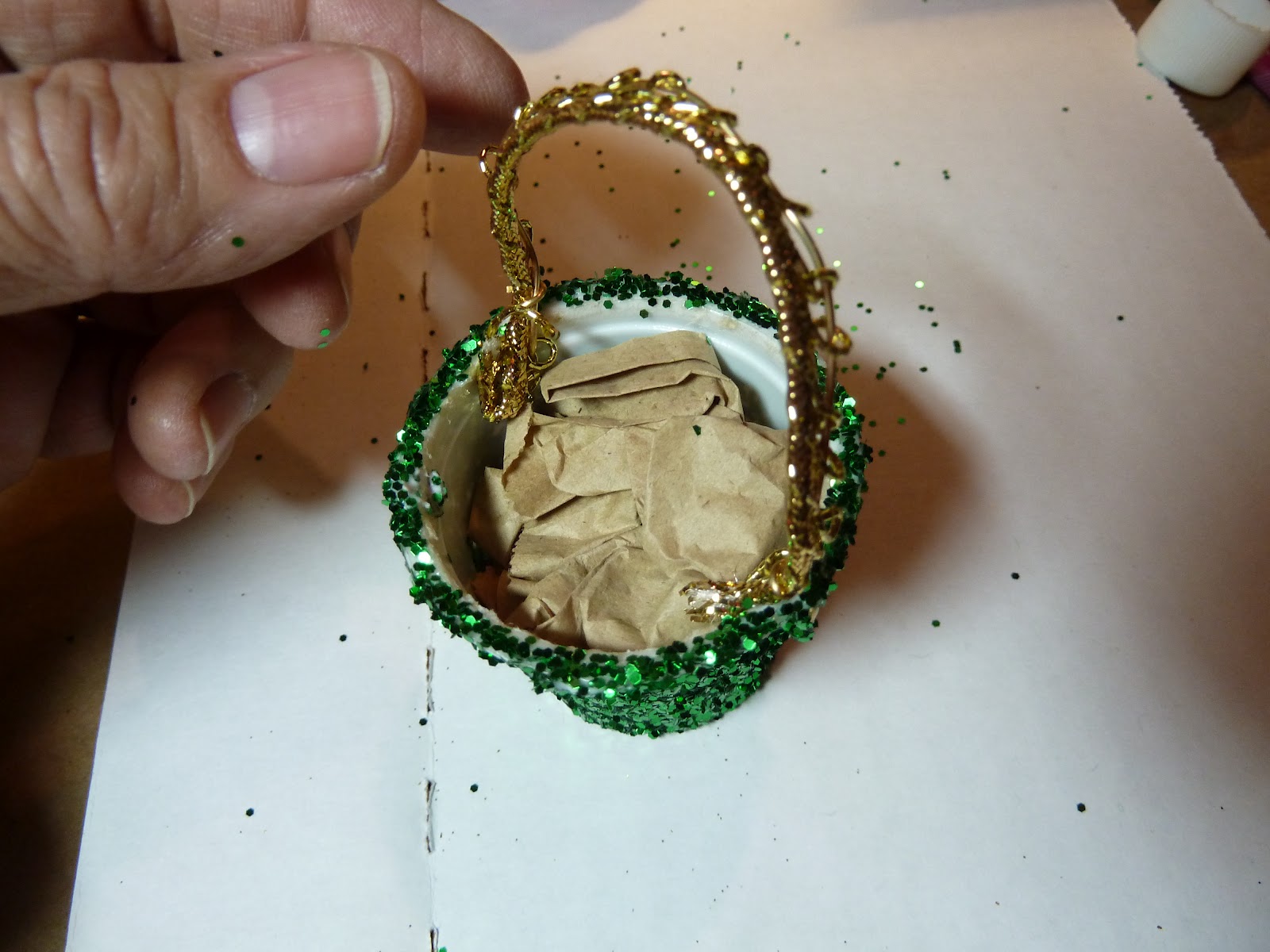 Make it easy crafts Make a mini pot of gold from a recycled Kcup tutorial