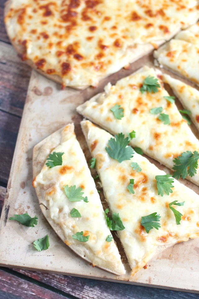 Mama Loves Food! Three Ingredient White Pizza Flatbread