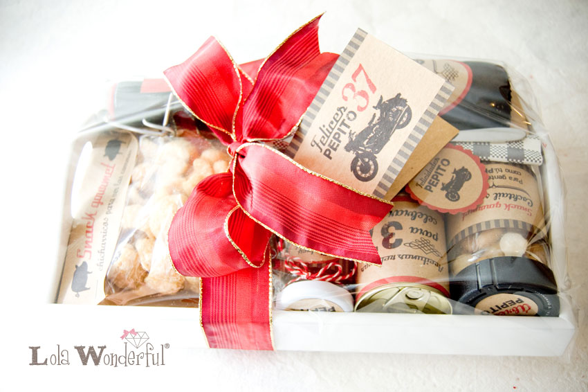 Lola Wonderful_Regalos personalizados y diseño para eventos: Pack  Piscolabis Gourmet: regalo para un marido cumpleañero