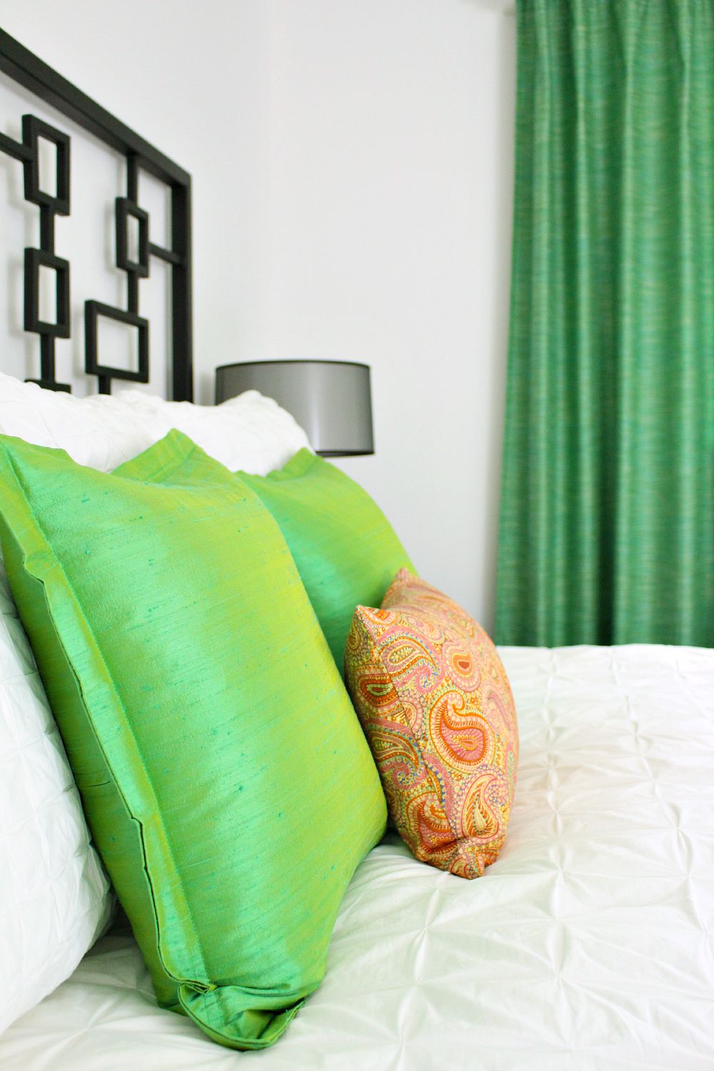 Green silk pillows Green silk pillows