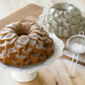 pink bundt cake pan