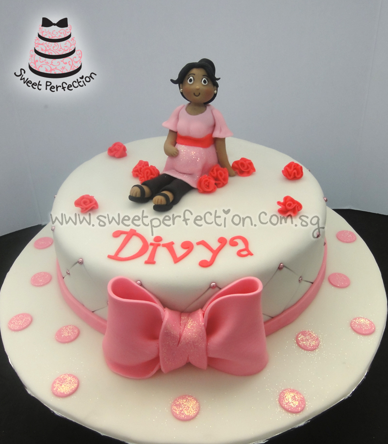 Sweet Perfection Cakes Gallery: Code PL01 - Customised ...