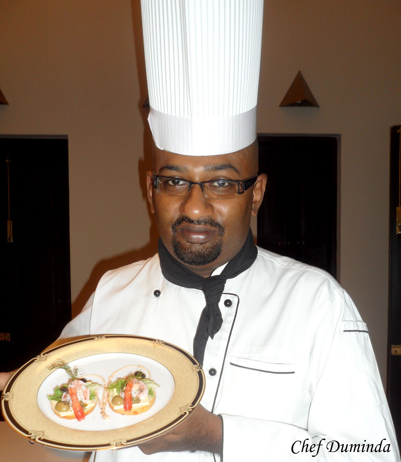 Cook with Chef Duminda Chef Duminda Mayurana