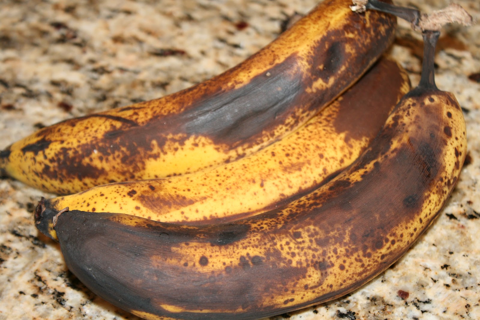 everything to entertain Banana Spice Cookies with Lemon Butter Icing