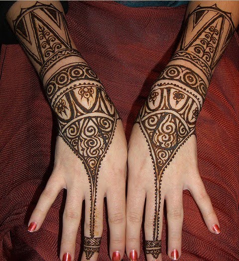 Exquisite henna tattoos