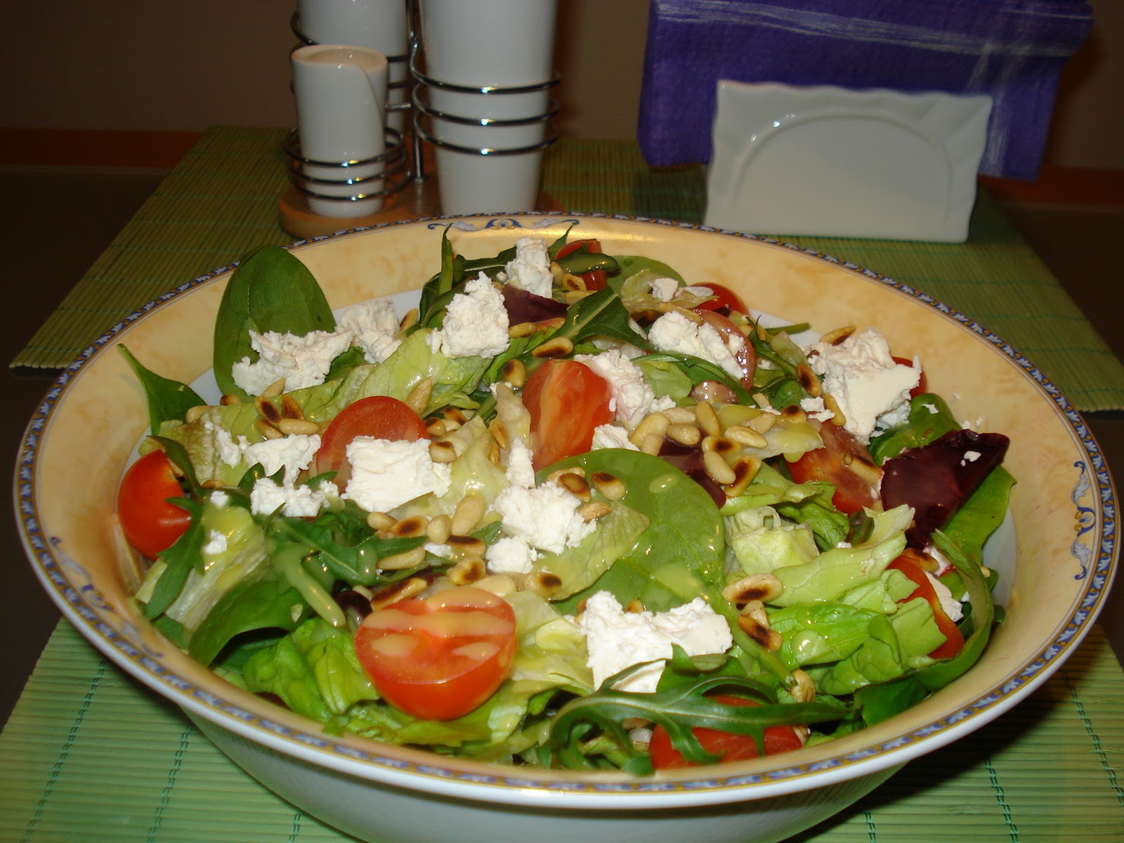 БЛОГ ПРОСТО СЧАСТЛИВОЙ ЖЕНЩИНЬІ Салат со свеклой и козьим