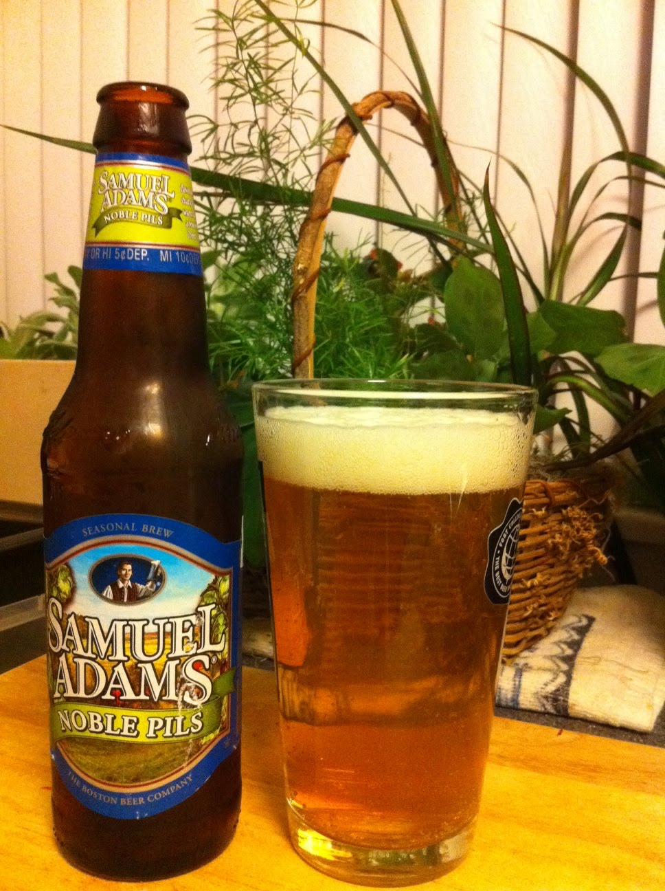 Noble Pils Glass