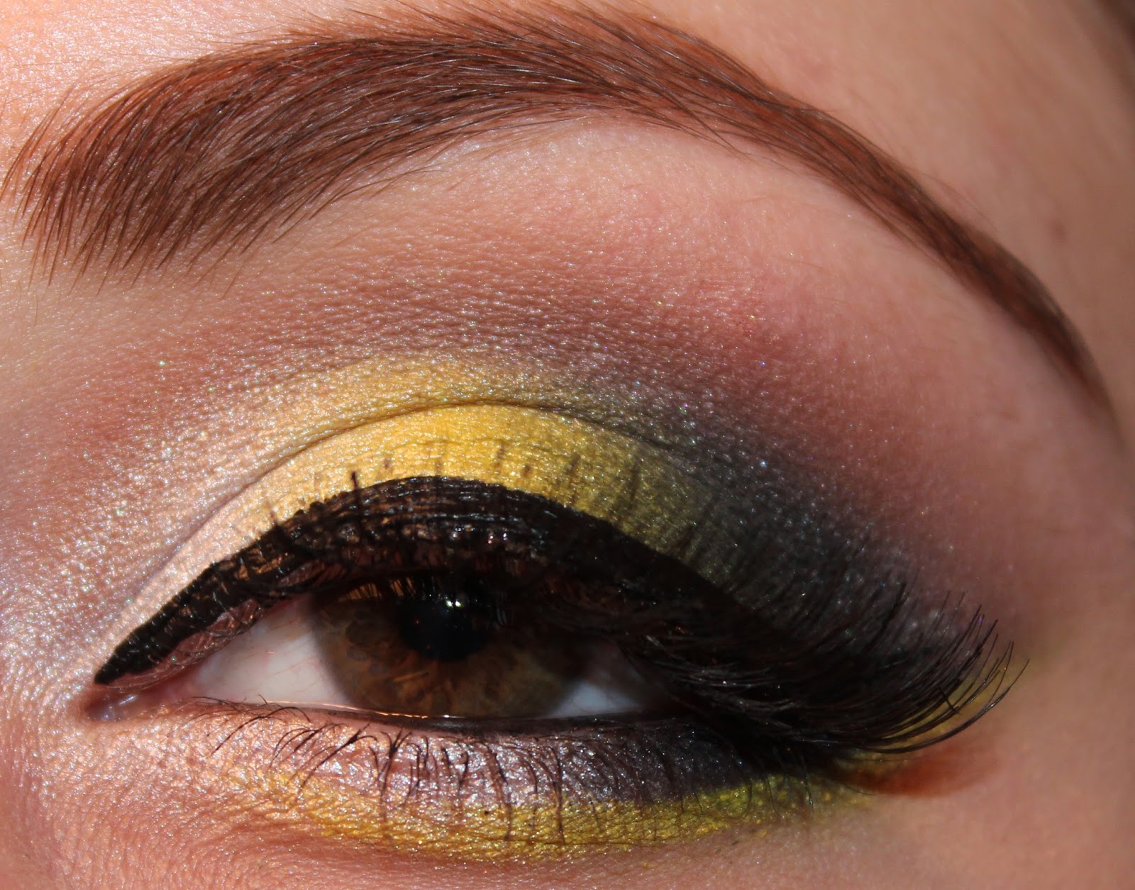 Luhivy's favorite things: Harry Potter Series : Hufflepuff Inspired Makeup  [Take 2]