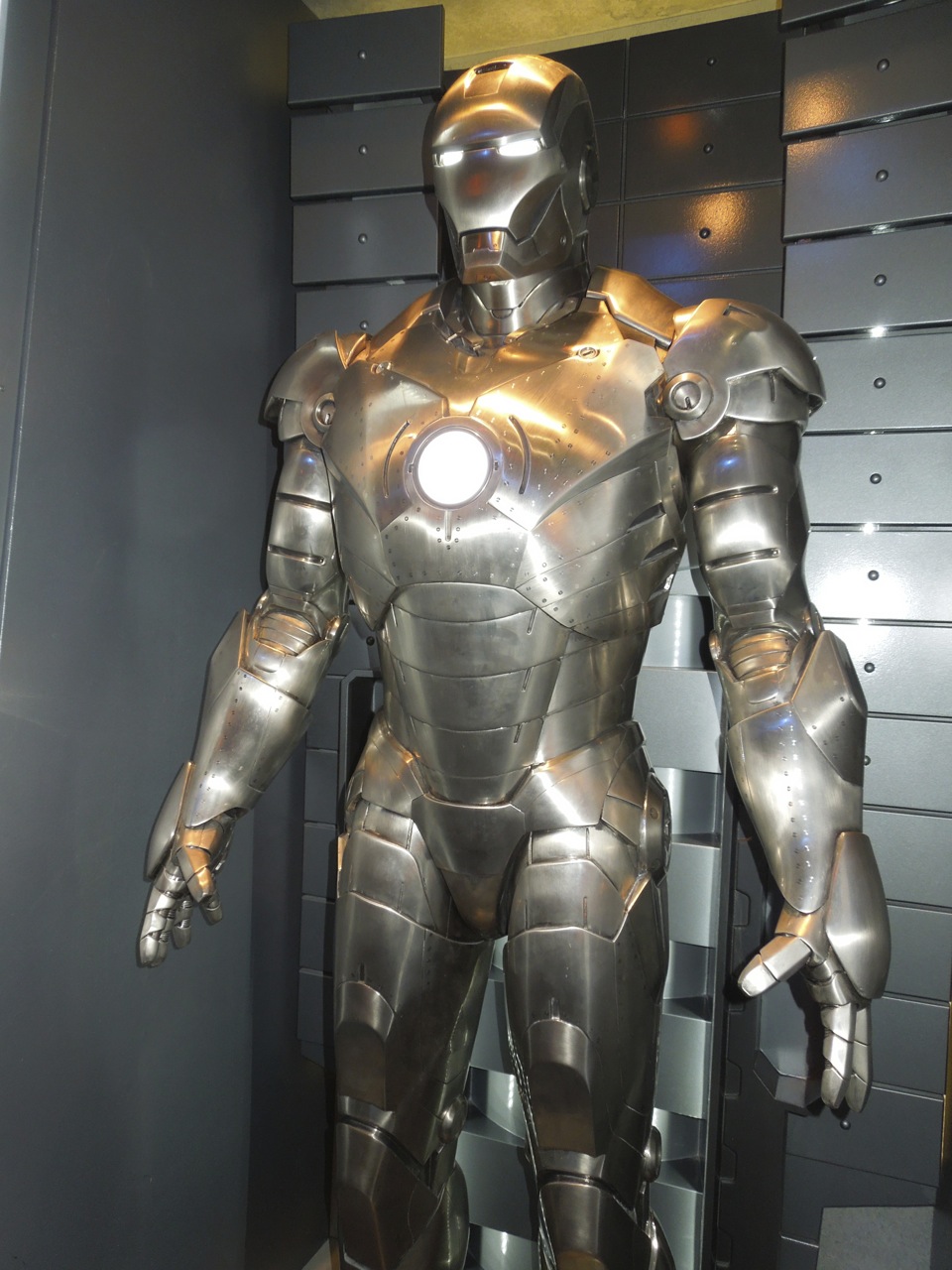 APCI III y APCI IV Iron+Man+II+armor