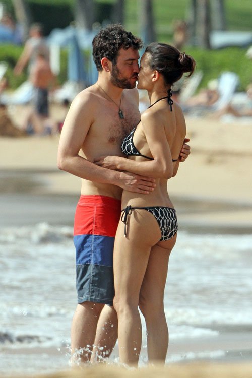 Julia Jones And Her Boyfriend Vacation On The Beach In