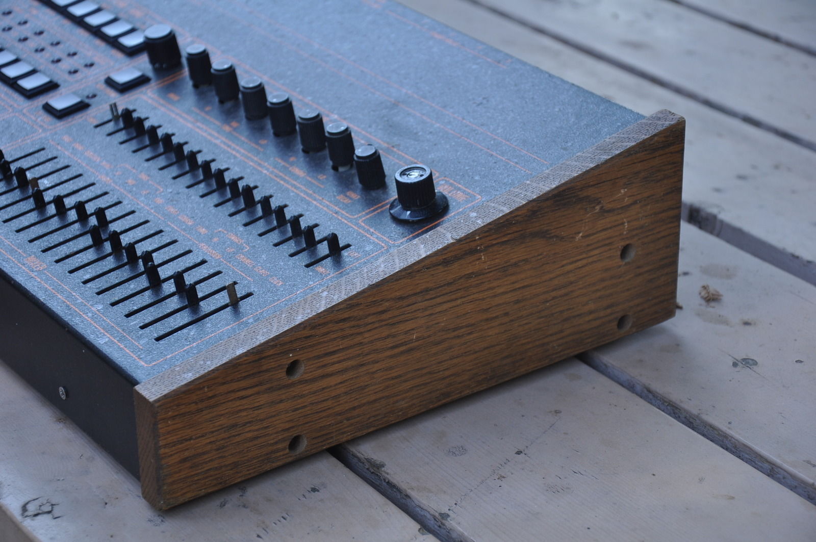 MATRIXSYNTH LinnDrum LM2 vintage drum machine