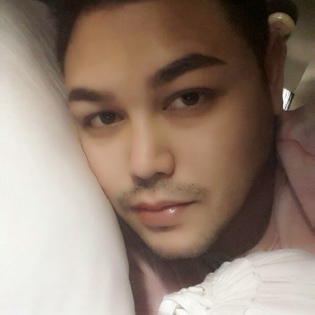 Profil dan Biodata Ivan Gunawan Terbaru Profil dan Biodata Ivan Gunawan Terbaru