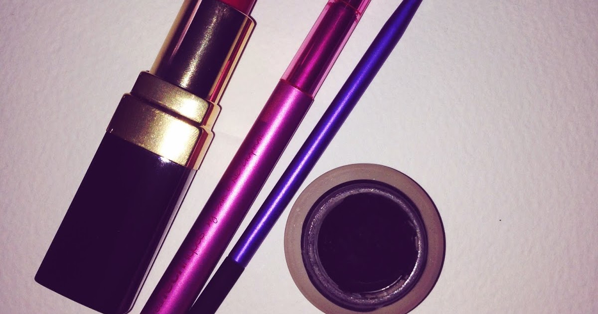 RealTechniques Retractable Lip Brush + Silicone Liner!