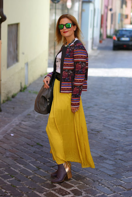 Zara yellow maxi skirt, Givenchy Nightingale grey, bicolor ankle boots, Fashion and Cookies, fashion blogger